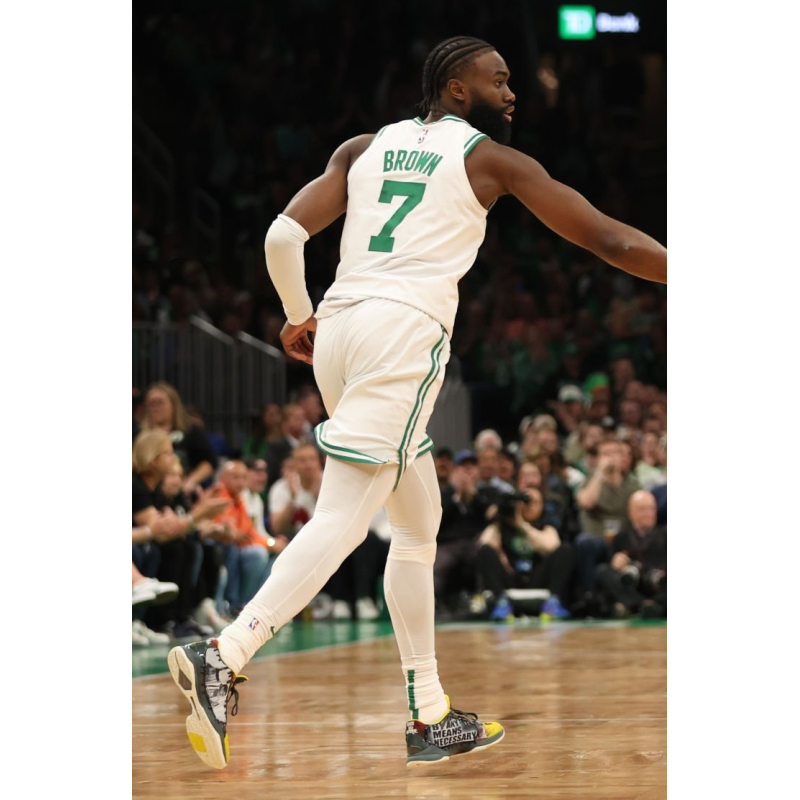 Which basketball shoes Jaylen Brown wore