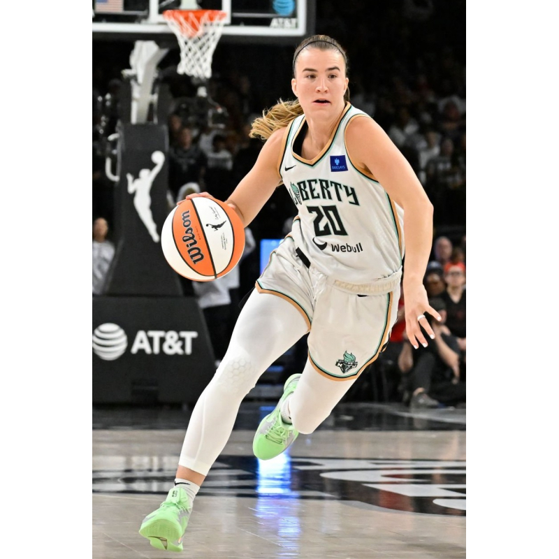 kixstats.com | Which basketball players wear Nike Sabrina 2