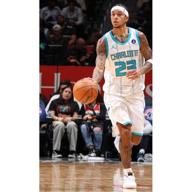 Nike Book 1 The Nightmare Before Christmas