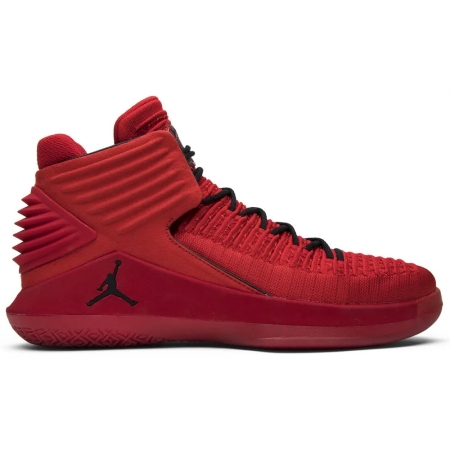 Jordan XXXII Rosso Corsa