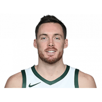 Pat Connaughton